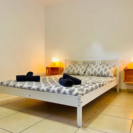 Apartamento La Calzada 아파트